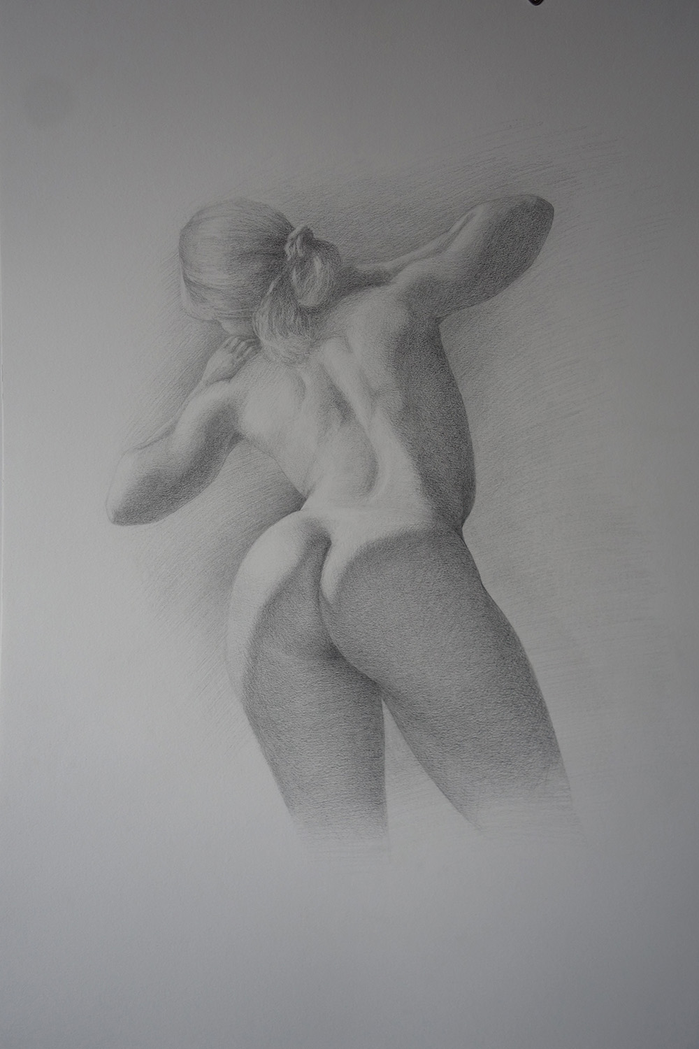 Life drawing of a feamle figure