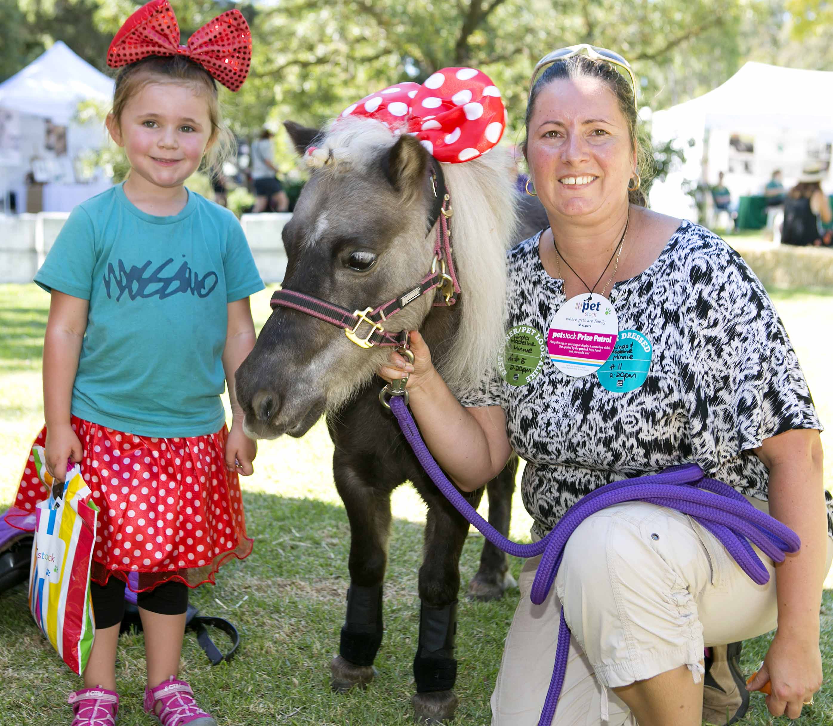 Mum and daughter with pony
