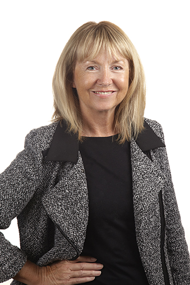  Councillor Margaret Esakoff (Mayor) and Councillor Dan Sztrajt (Deputy Mayor)