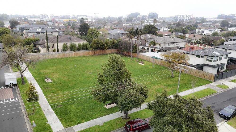 Porter Road, Bentleigh open space