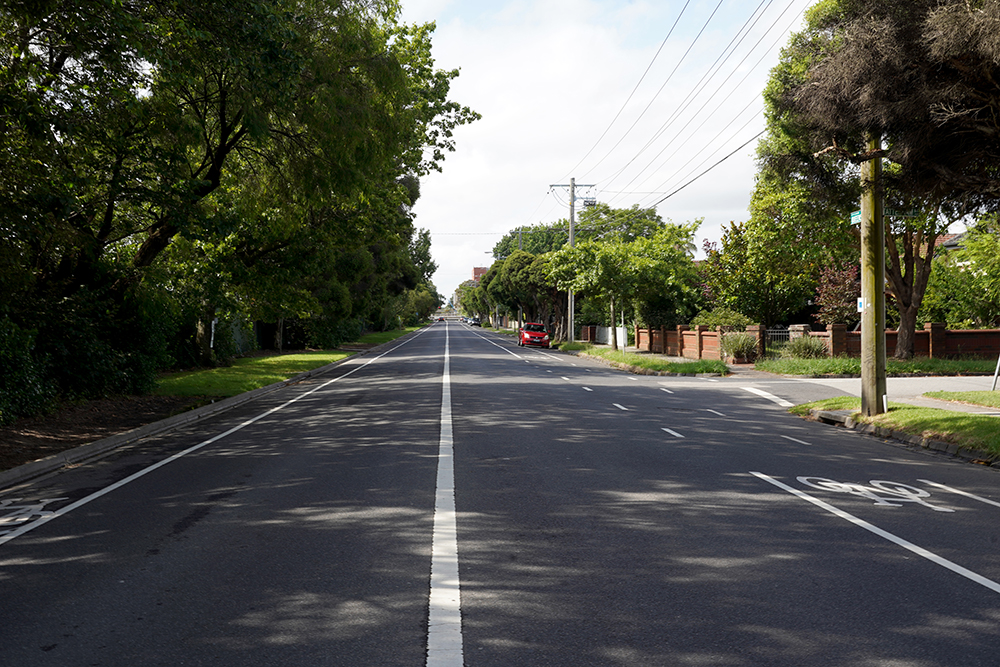 Queens Avenue, Caulfield East