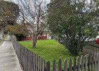 Mimosa Road, Carnegie