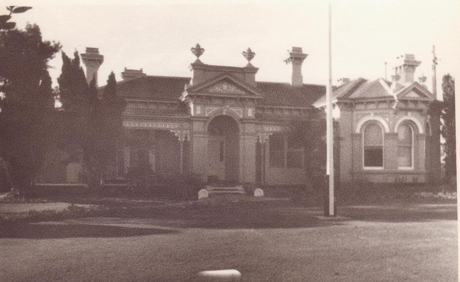 An undated black and white photograph (90mm x 140mm) of the exterior of the Elsternwick Club Building at Sandham Street.